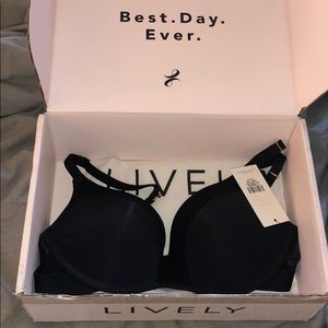 Lively No Wire Push Uo Bra, size 34B